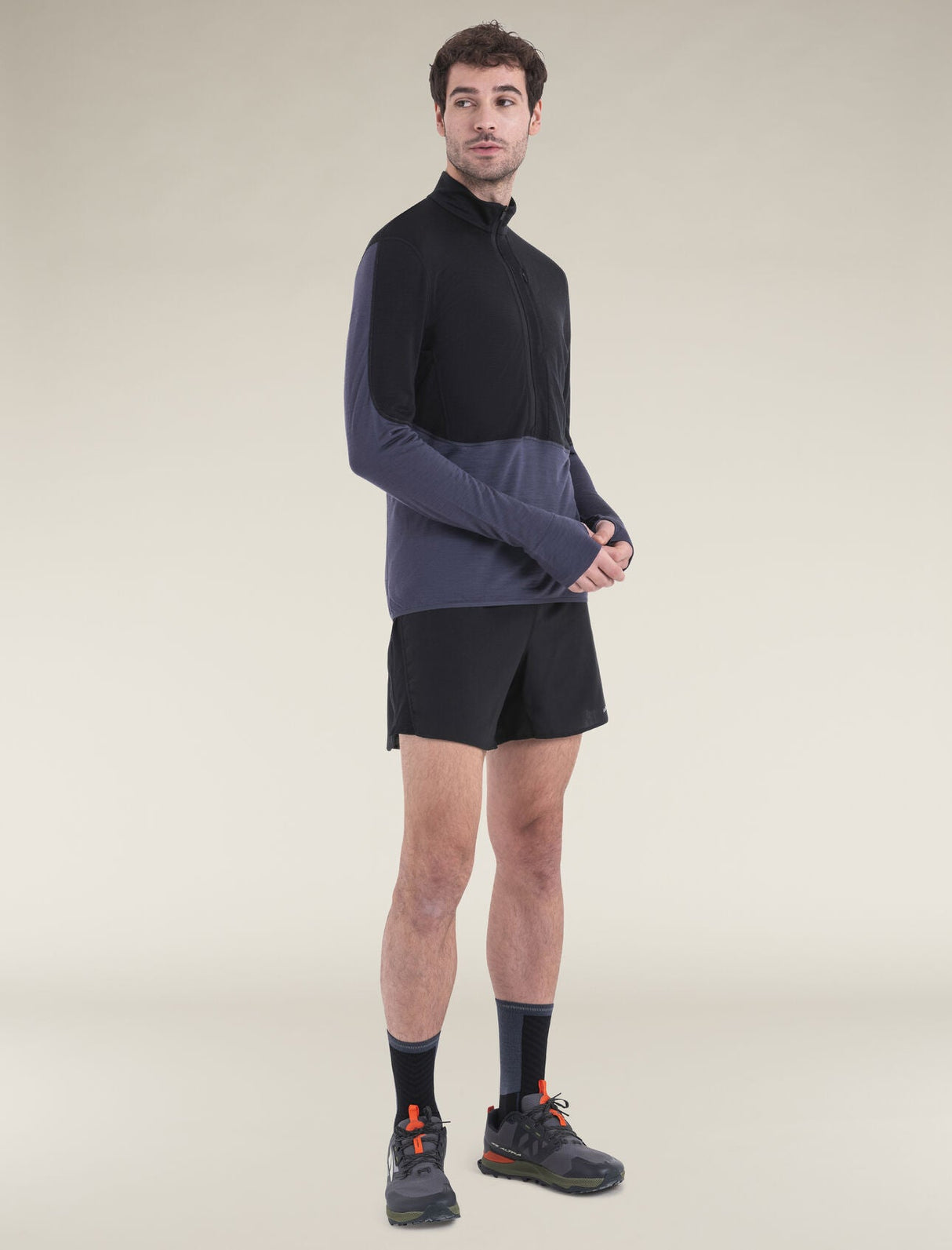 Icebreaker Merino Blend 200 Realfleece Descender LS Half Zip (Men's) - Black Graphite Icebreaker