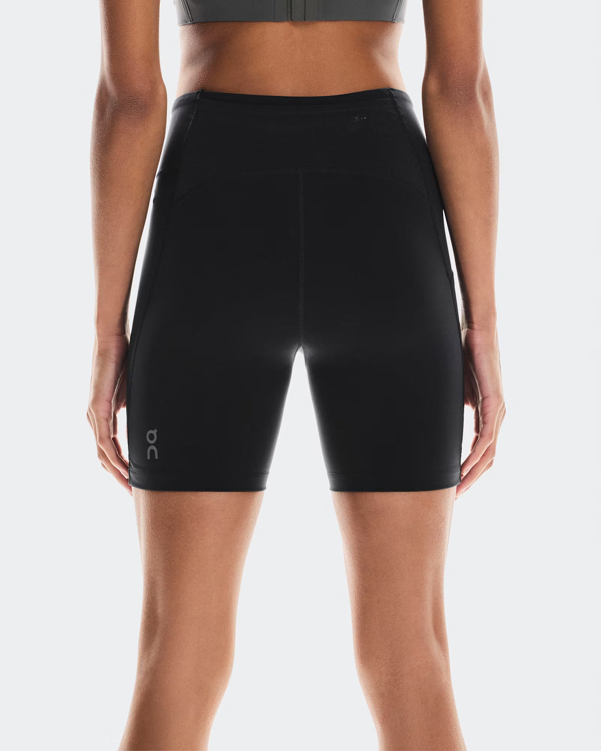 On Performance Tights Short (Women's) - Black 1WE10770553