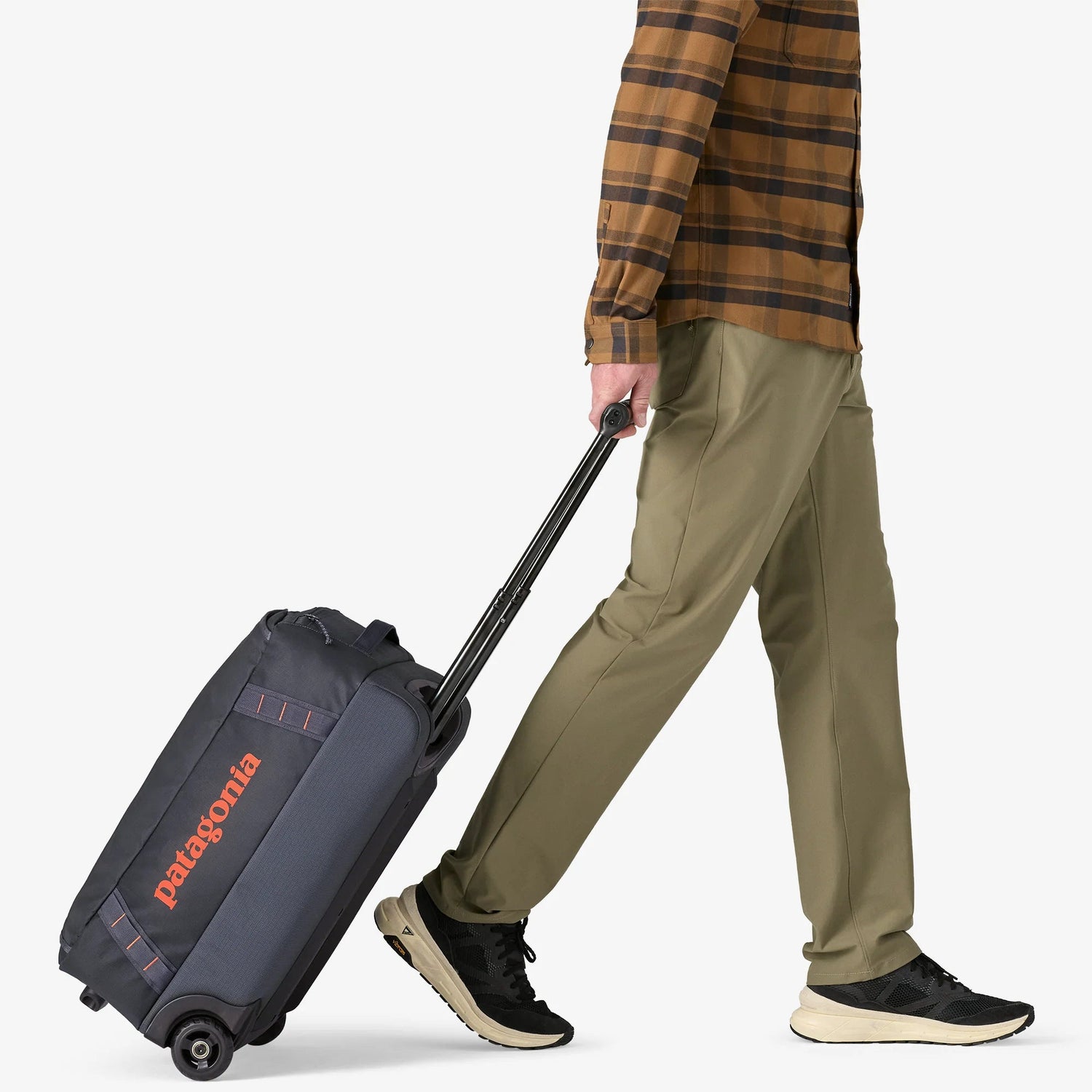 Patagonia Black Hole Wheeled Duffel 40L Patagonia