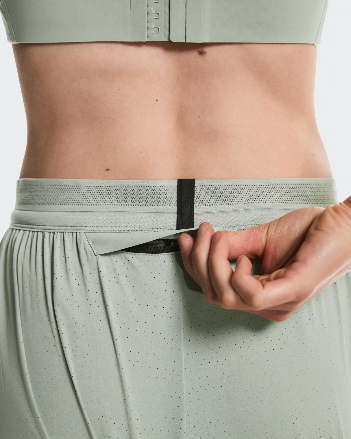 On 5" Performance Shorts (Women's) - Tin