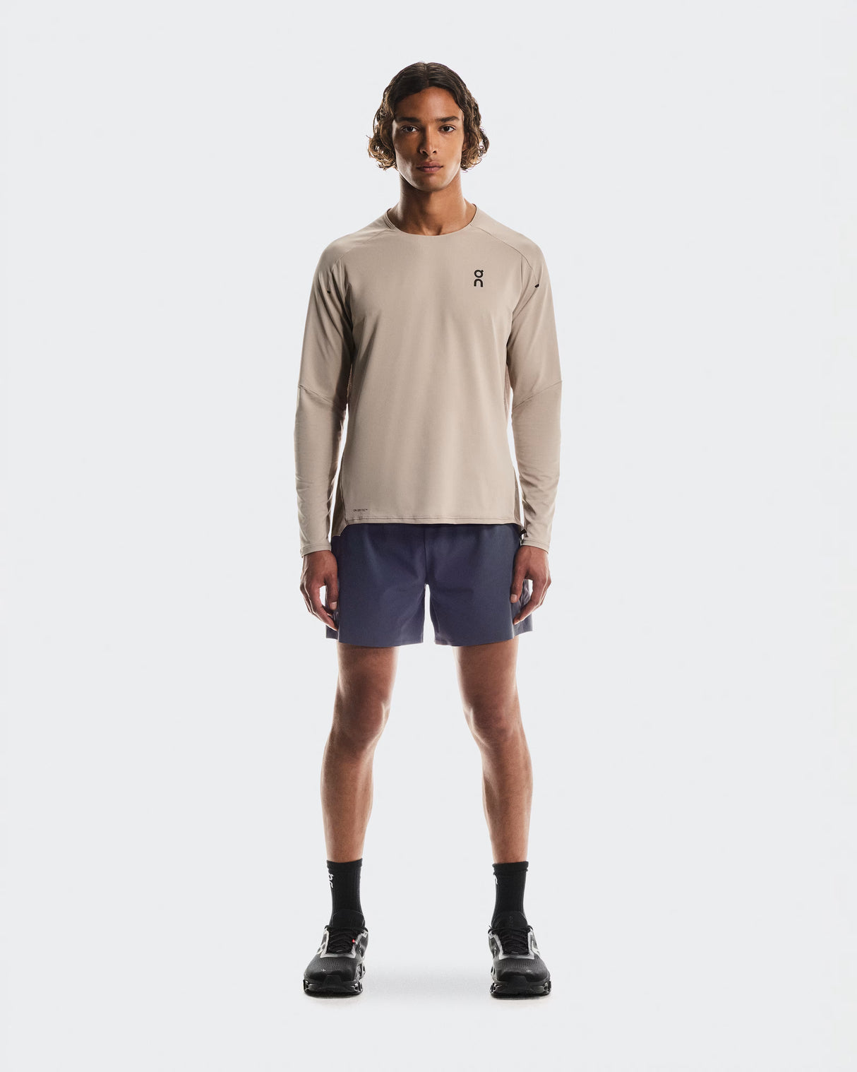 On Performance Long-T (Men's) - Desert/Cinder