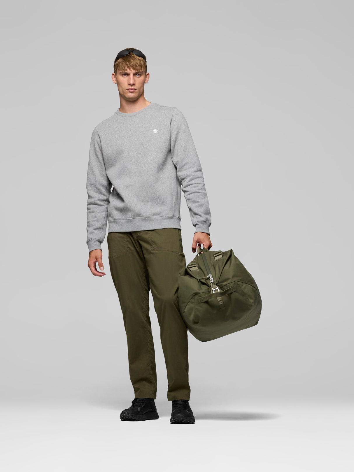 Norrøna Duffel Bags - 70L - Olive Night - Olive Green