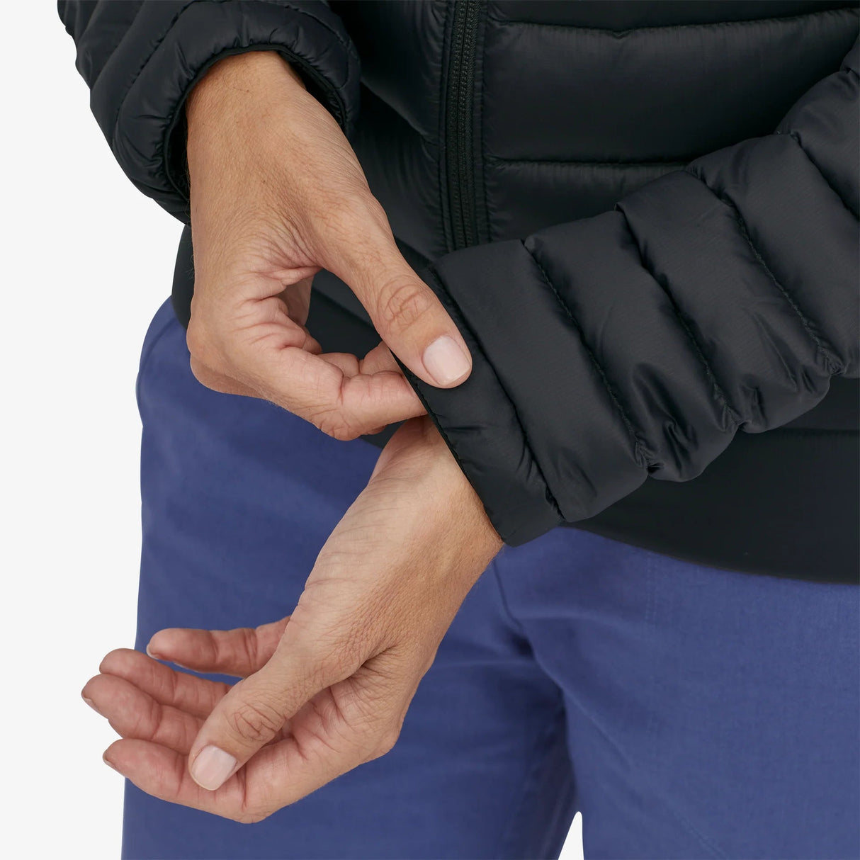 Patagonia Down Sweater Hoody (Women's) Patagonia