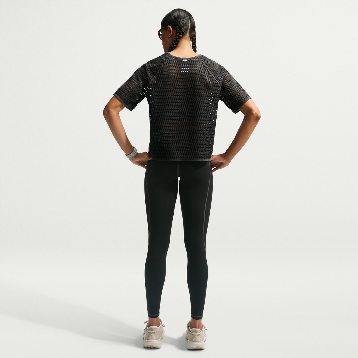 - Nike ACG Radical AirFlow Dri-FIT Short-Sleeve Trail Running Top (Women's) - Anthracite/Cool Grey