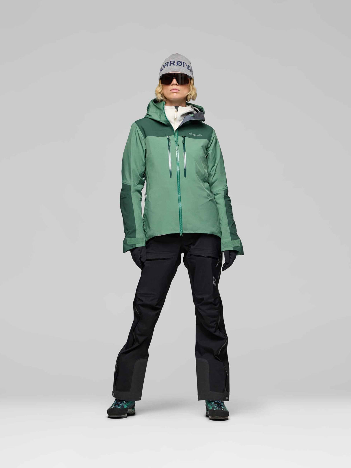 Norrøna Trollveggen GORE-TEX Pro Light Jacket (Women's)