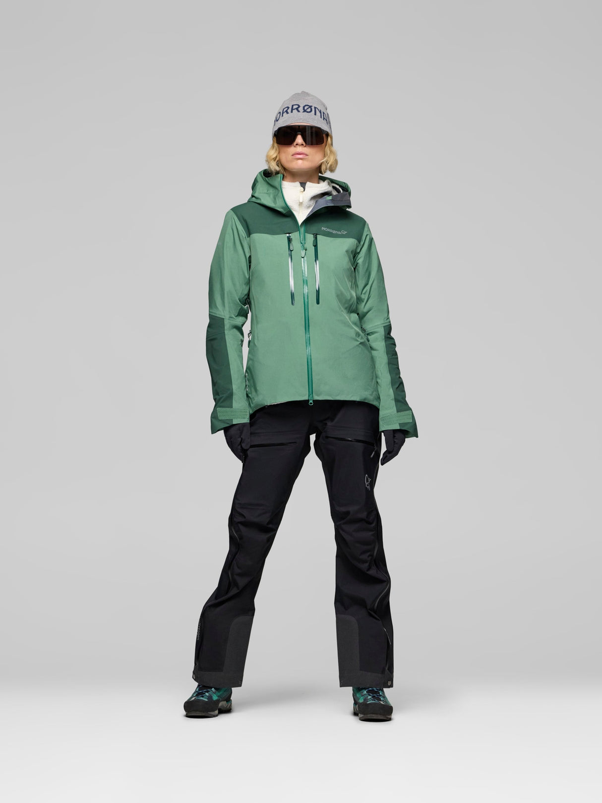 Norrøna Trollveggen GORE-TEX Pro Light Jacket (Women's)