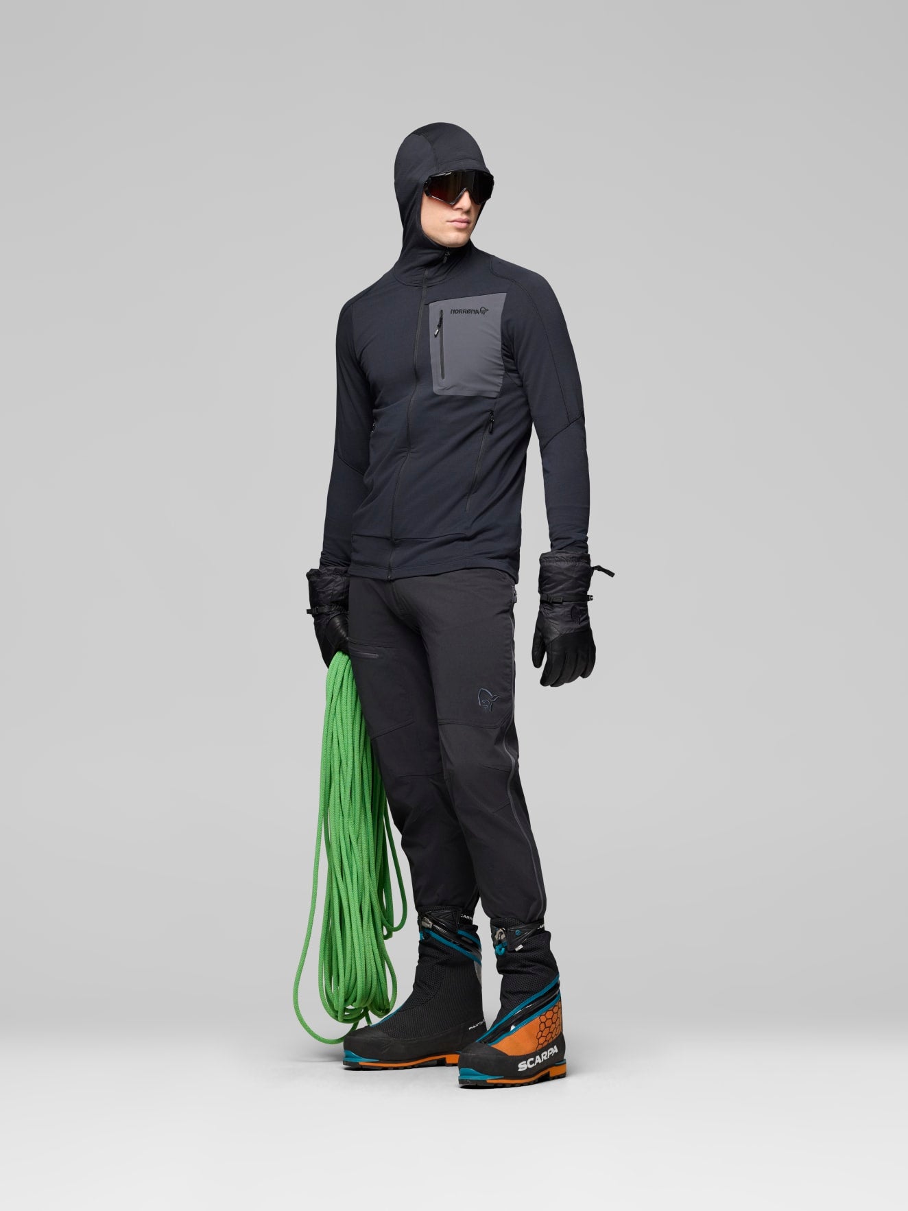Norrøna Falketind Power Grid Zip Hood (Men's) - Hoody - Hoodie - Hooded - Jacket - Caviar