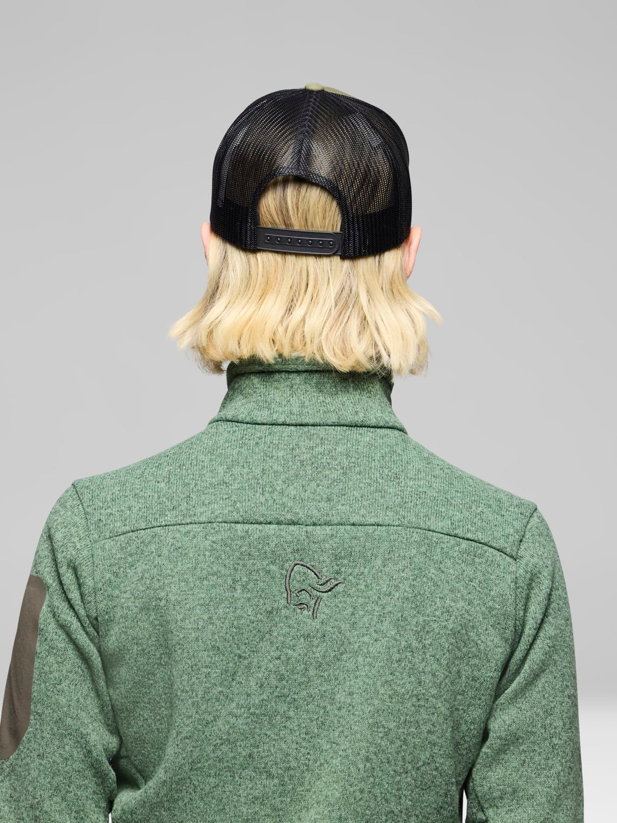 Norrøna /29 Snap Back Trucker Mesh Cap - Olive Night/Caviar Black