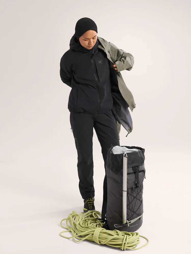 Arcteryx Proton Hoody (Women's) - Black - Find Your Feet Australia Hobart Launceston Tasmania