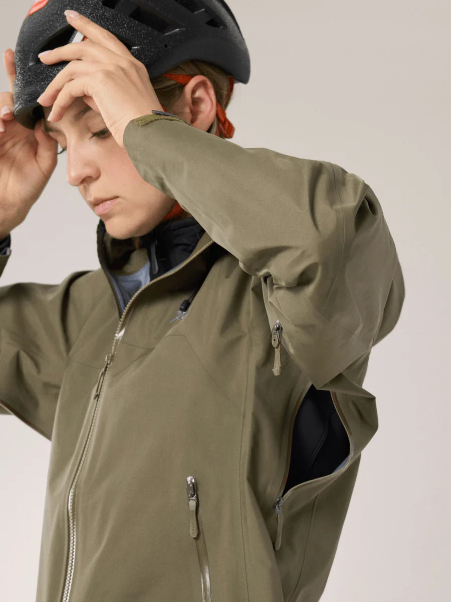 Arc'teryx Beta SL Jacket (Women's) - Tatsu Arcteryx