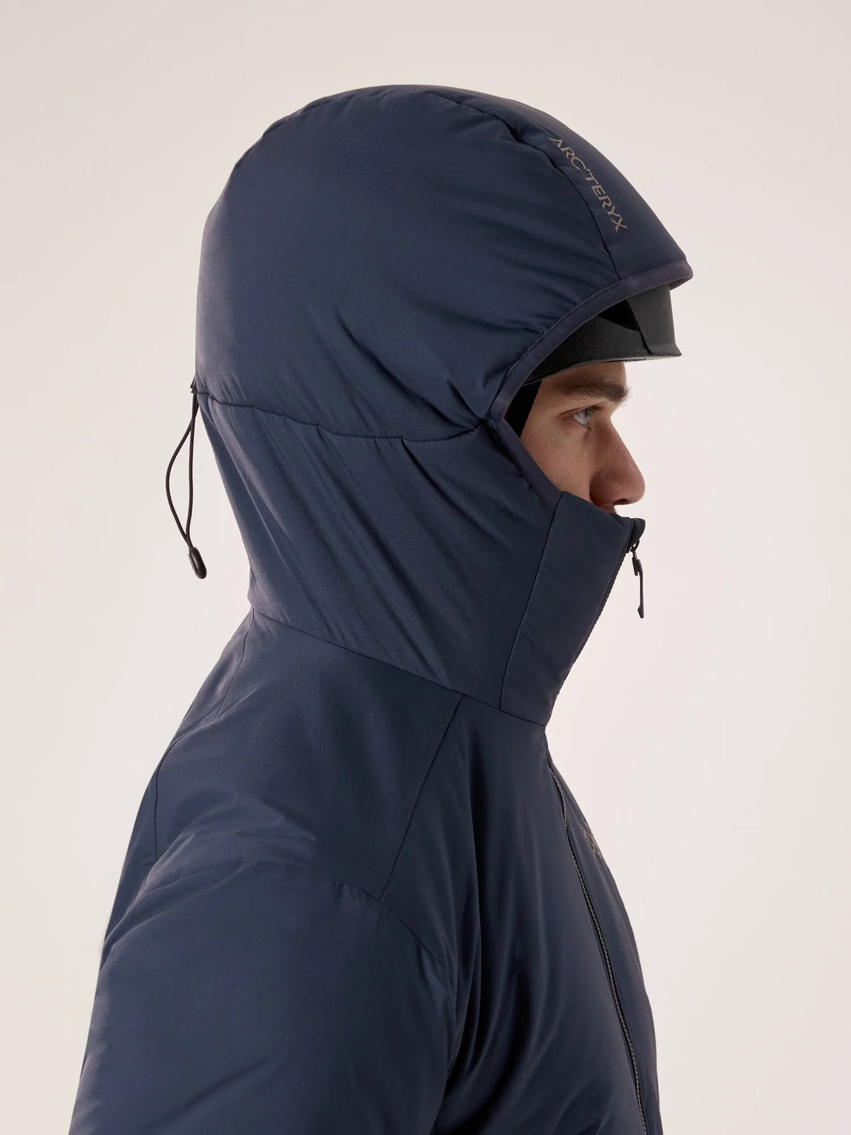 Arc'teryx Atom SV Hoody (Men's) - Black Sapphire