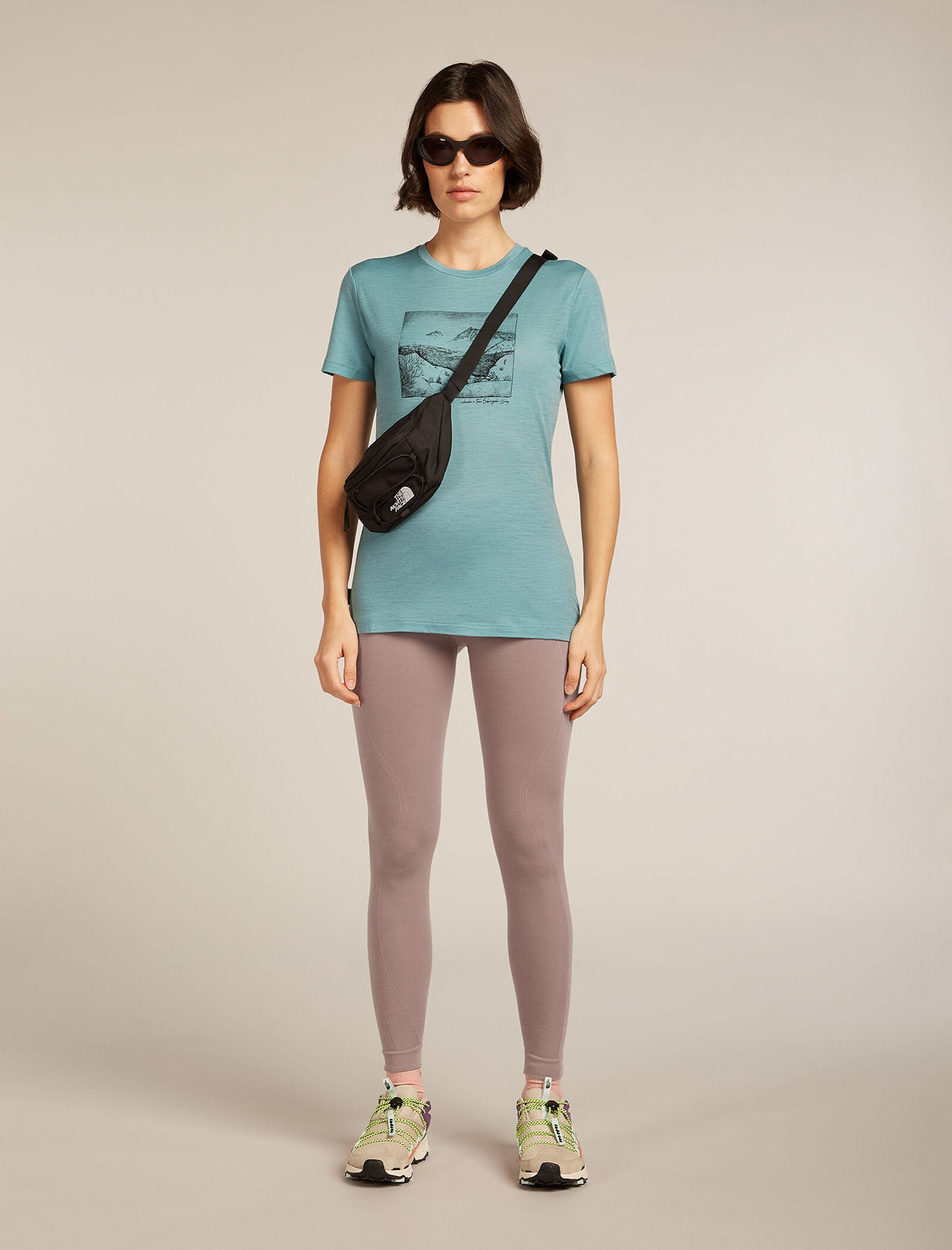 Icebreaker Merino 150 Tech Lite Short Sleeve T-Shirt (Women's) Icebreaker