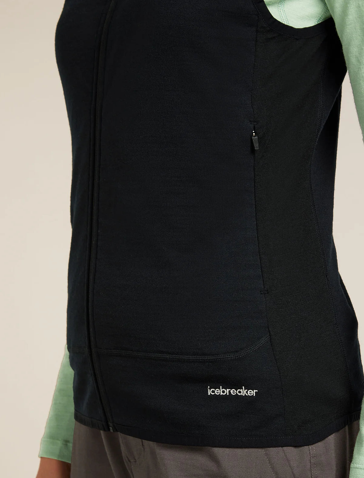 Icebreaker Merino Blend 300 RealFleece Descender Vest (Women's) - Black