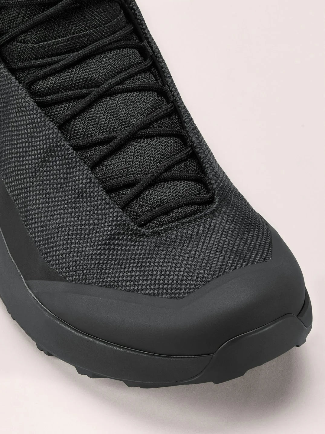Arc'teryx Kopec Mid GTX (Men's) - Black/Black Arcteryx