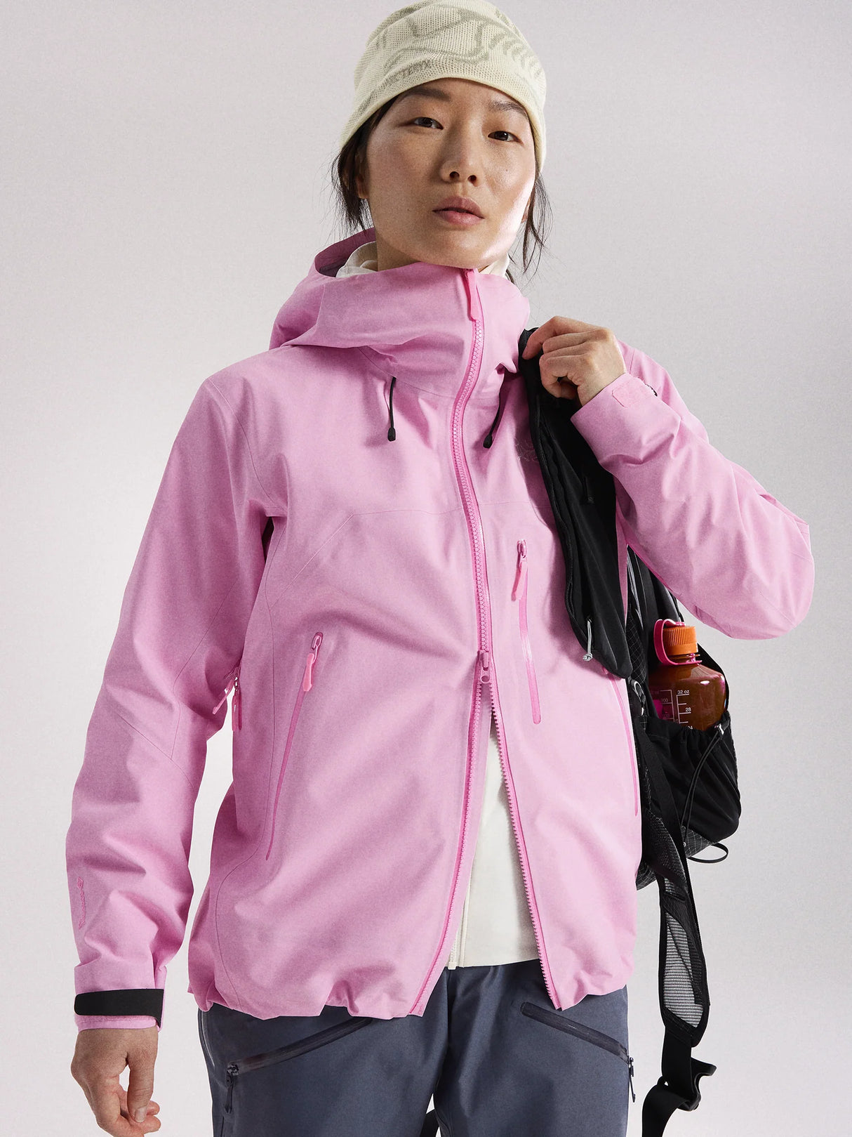Arc'teryx Beta SV Jacket (Women's) - Pineberry