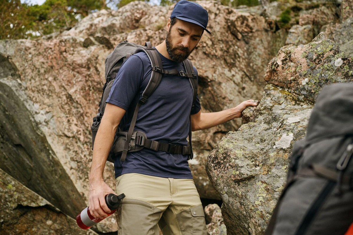 Fjällräven Abisko Wool Short-Sleeve T-Shirt (Men's) - Dark Navy