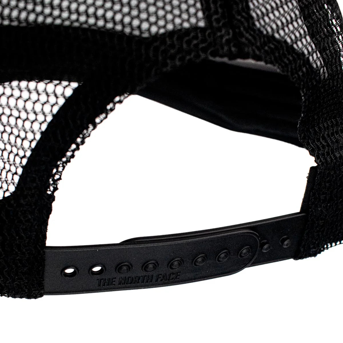 The North Face Half Dome Trucker (Unisex) The North Face