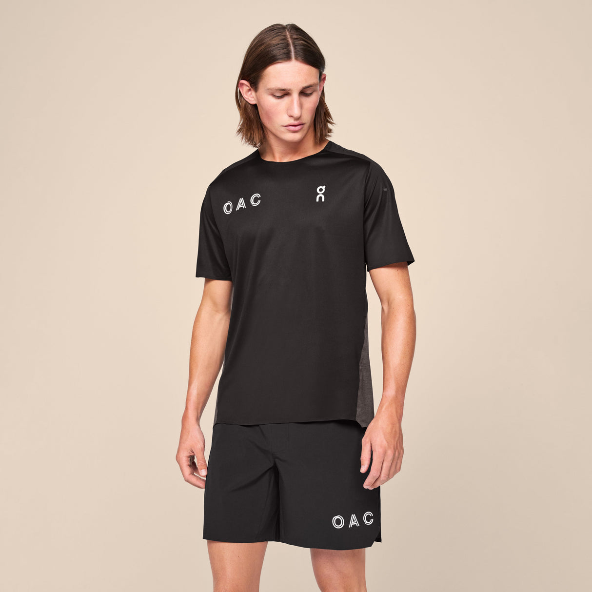 On Ultra-T (Men's) On