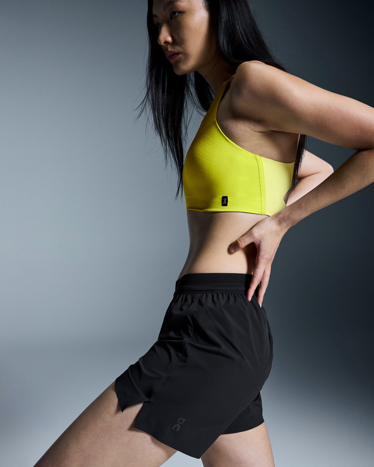 On 5" Performance Shorts (Women's) - Black