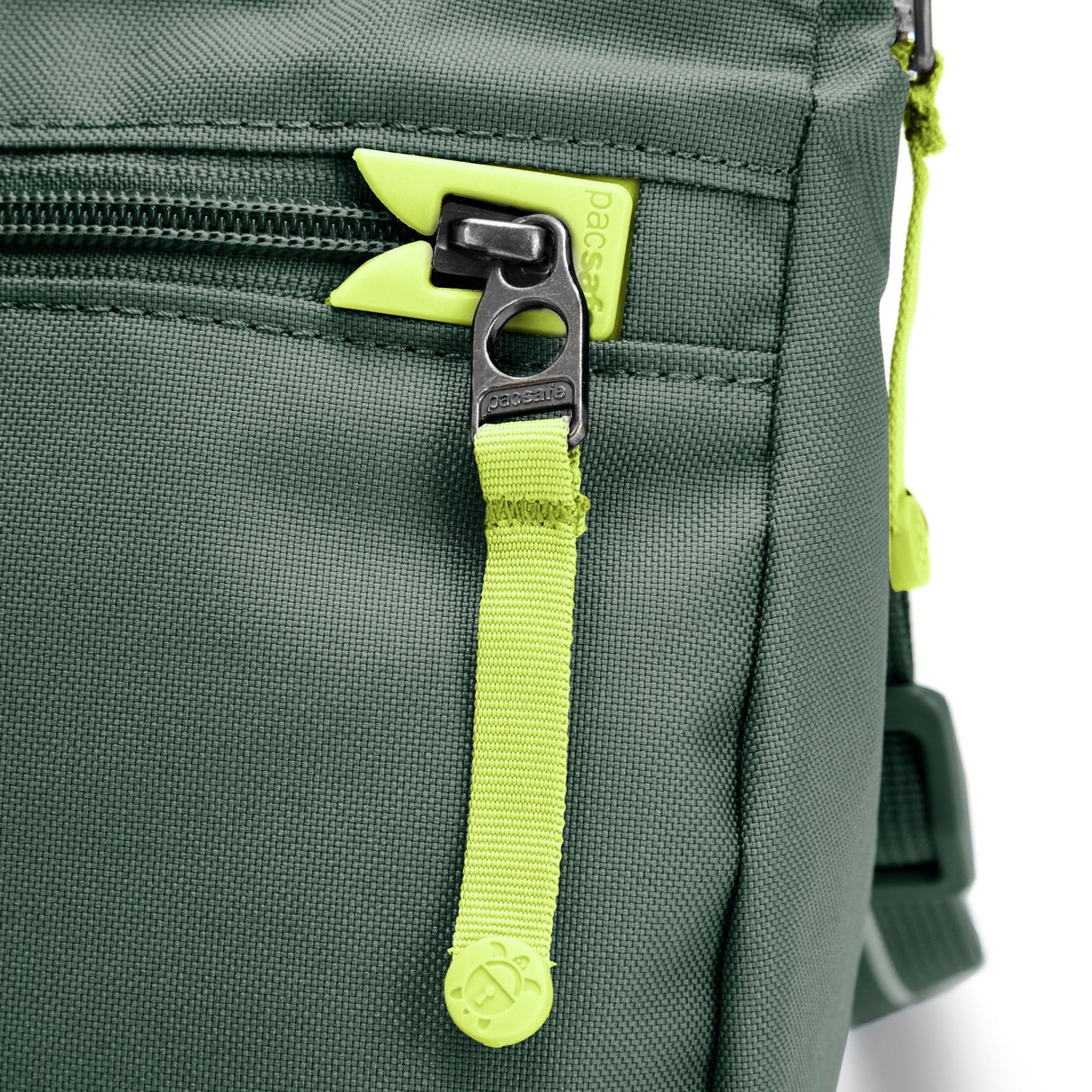 Pacsafe Go Saddle Crossbody Pacsafe