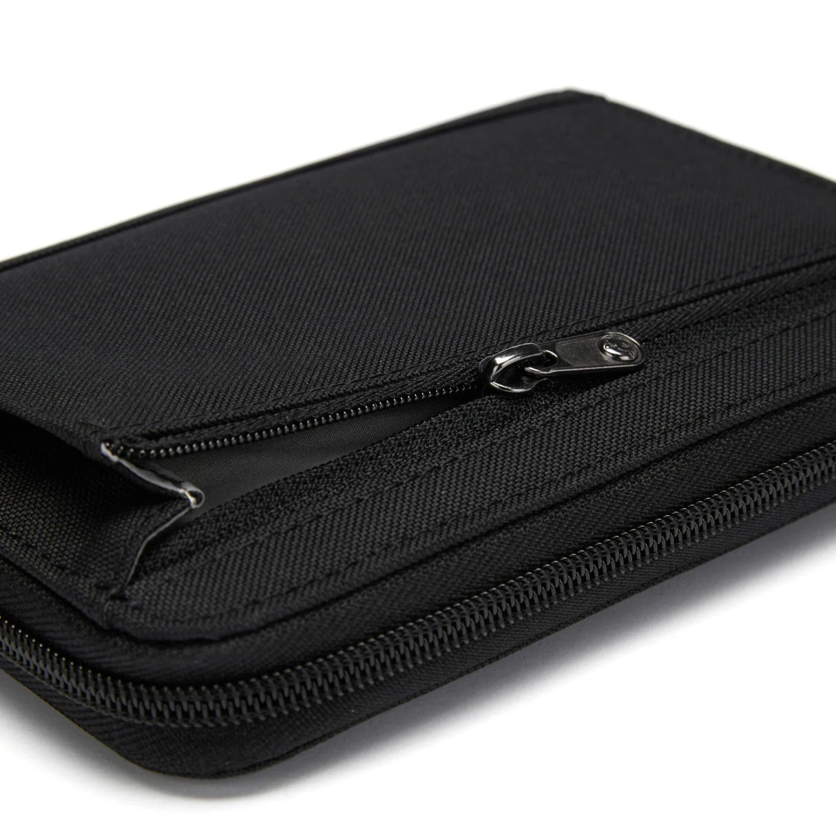 Pacsafe RFIDSafe Compact Travel Organiser Pacsafe
