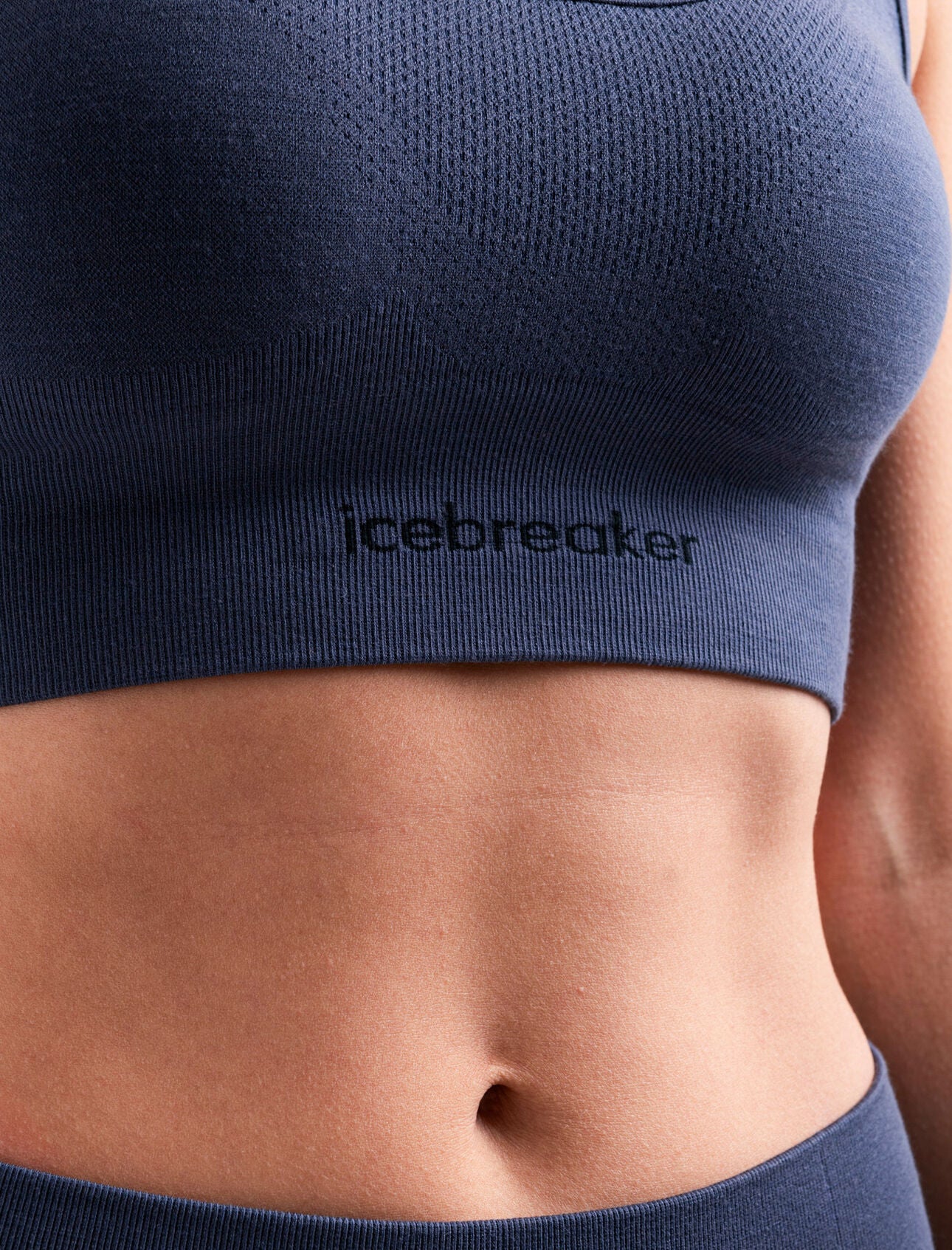 Icebreaker Merino Blend 260 ZoneKnit™ Seamless Bra (Women's) - Graphite - Find Your Feet Australia Hobart Launceston Tasmania