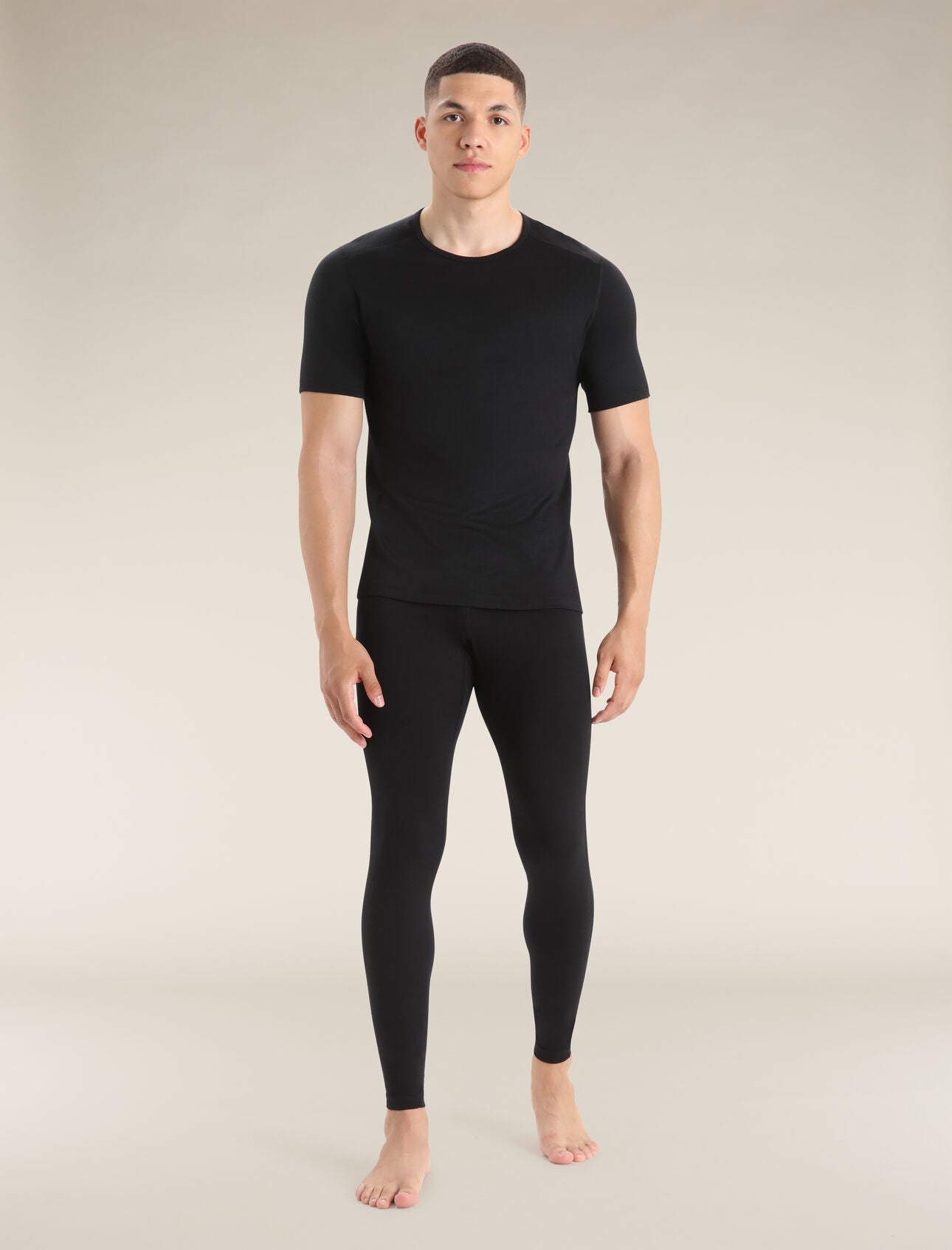 Icebreaker Merino 200 Oasis SS Crew Neck (Men's) - Black - Find Your Feet Australia Hobart Launceston Tasmania