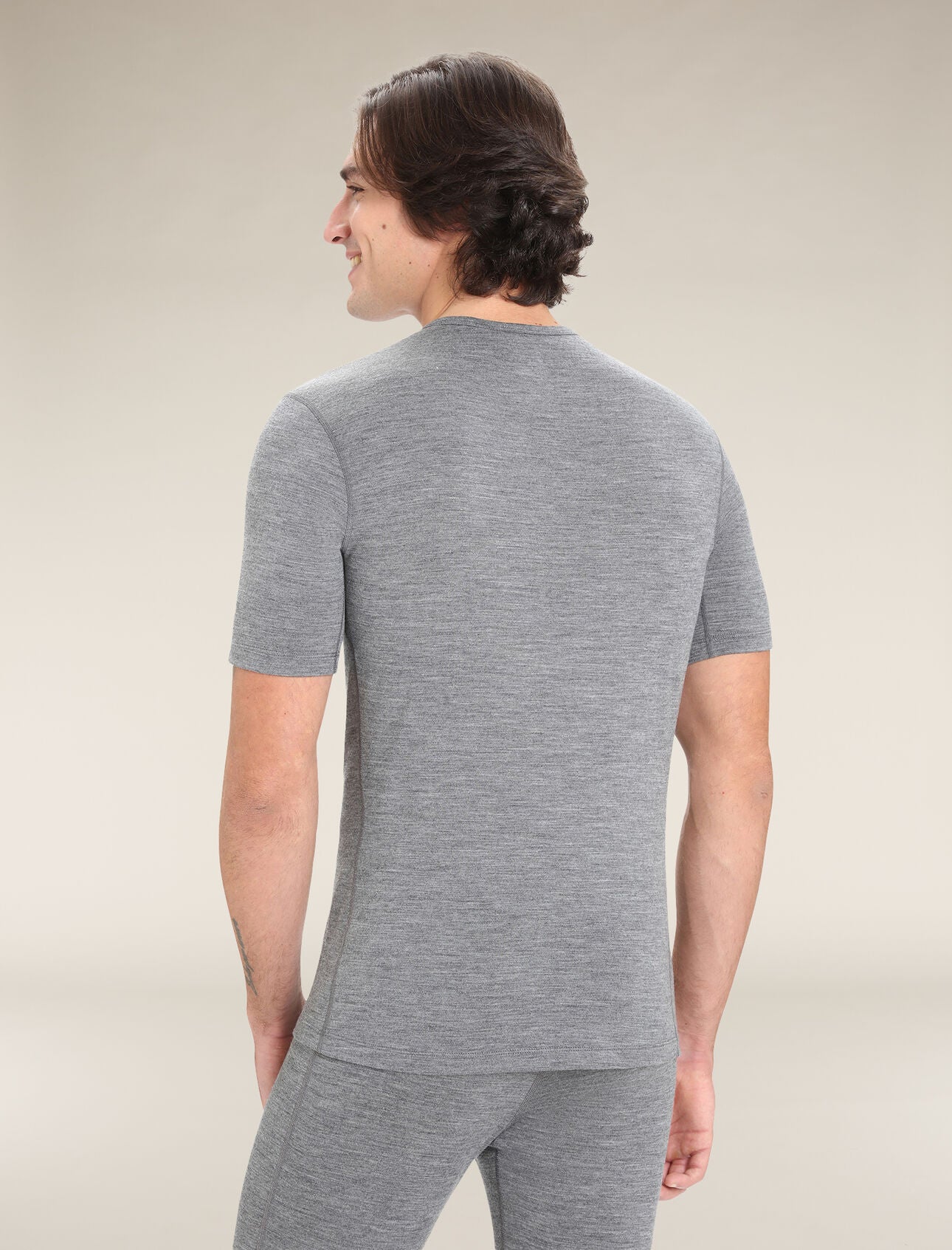 Icebreaker Merino 200 Oasis SS Crew Neck (Men's) - Gritstone Heather - Find Your Feet Australia Hobart Launceston Tasmania