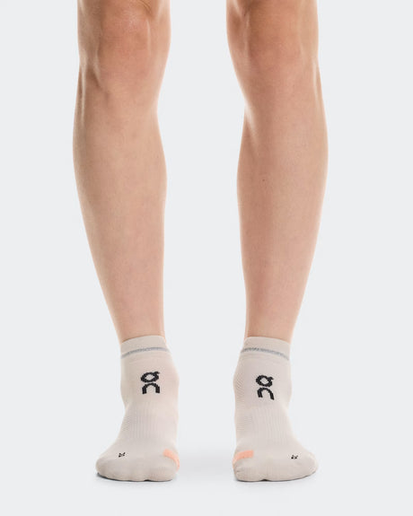 On Performance Run Sock Low (Unisex) - Pearl/Sunstone