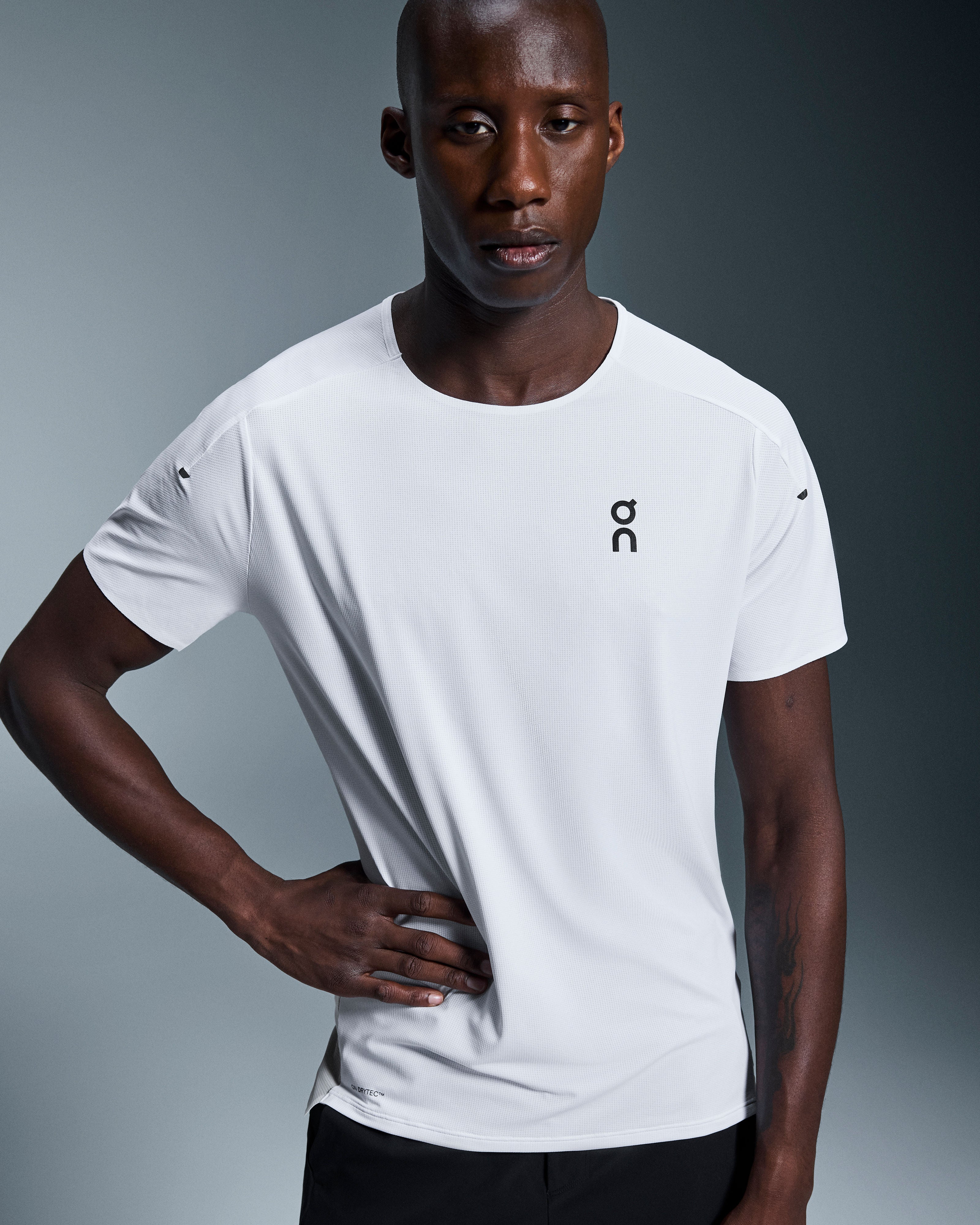 On Performance-T (Men's) - White/Silver - Find Your Feet Australia Hobart Launceston Tasmania