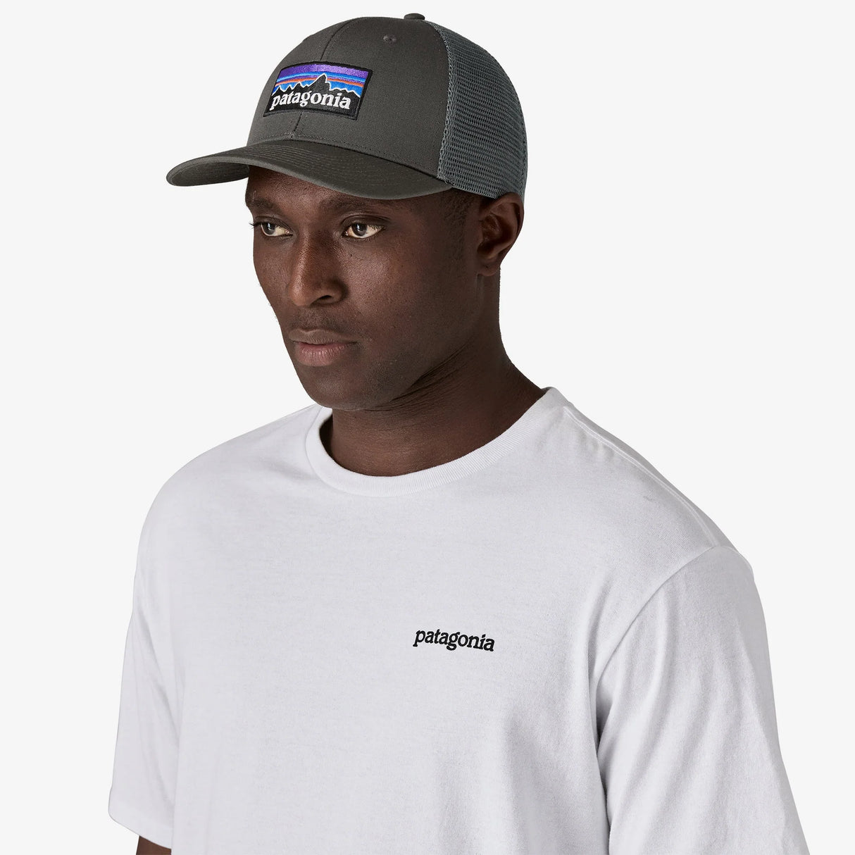 Patagonia P-6 Logo Trucker Hat - Forge Grey