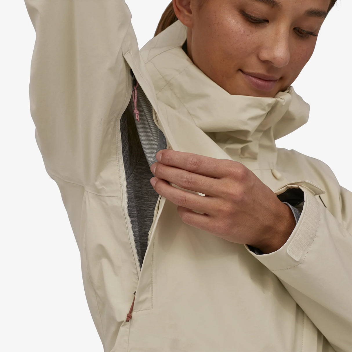 Patagonia Torrentshell 3L Rain Jacket (Women's) - Wool White -  Find Your Feet Australia Hobart Launceston Tasmania