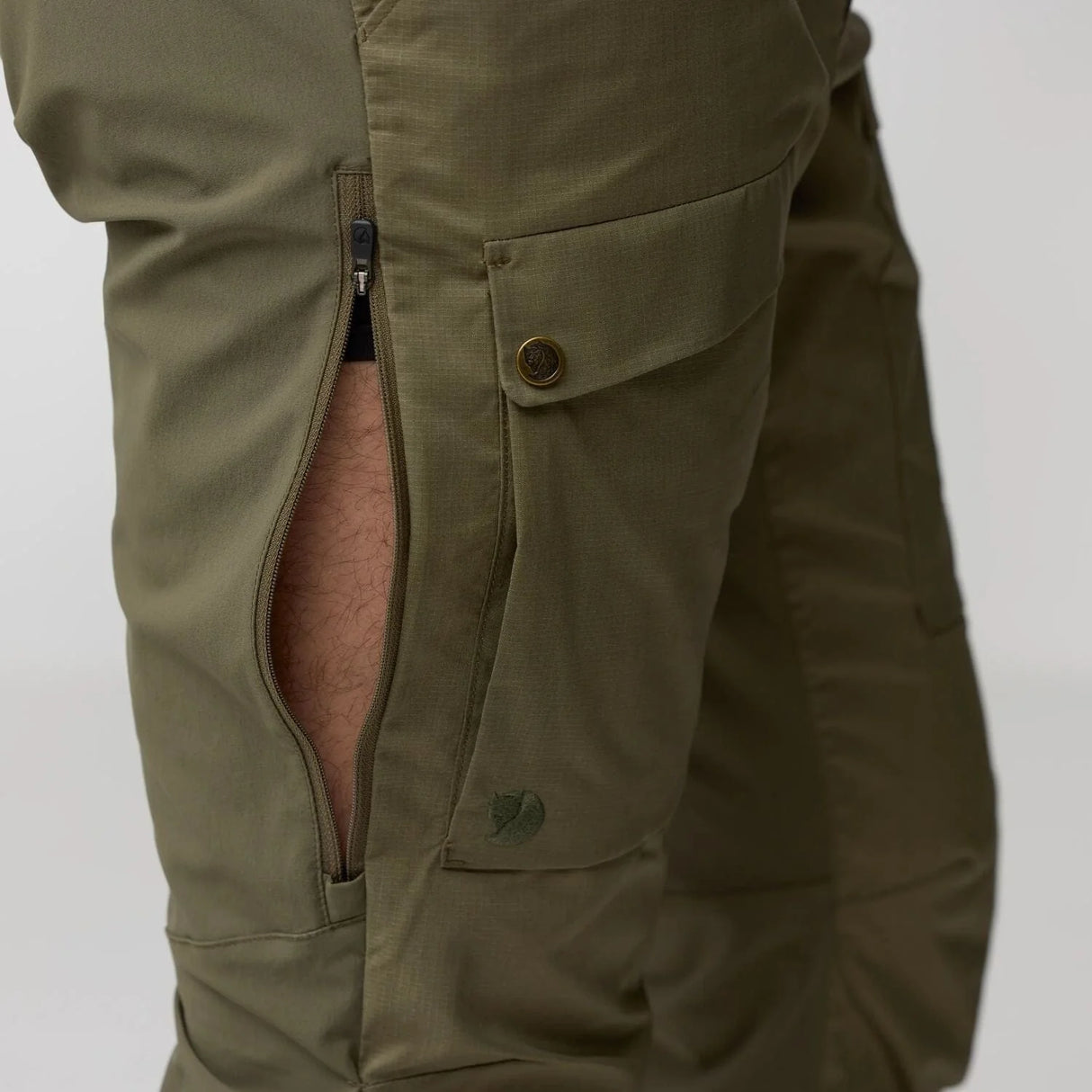 Fjallraven Abisko Hybrid Trail Trousers Regular (Men's) - Lauren Green - Find Your Feet Australia Hobart Launceston Tasmania
