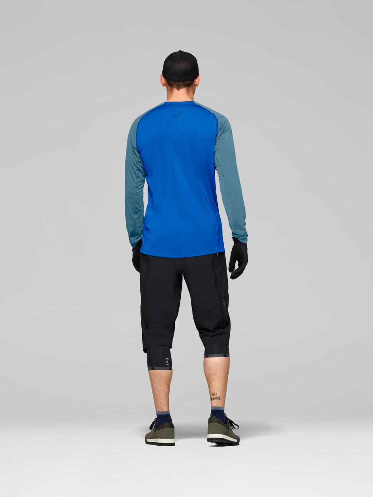 Norrøna Fjørå Equaliser Lightweight Long Sleeve (Men's) - Skydiver