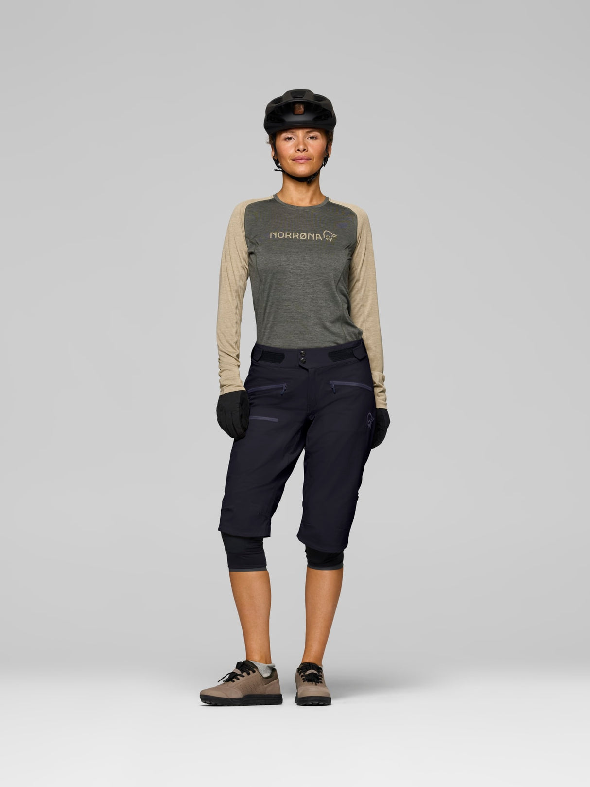 Norrøna Fjørå Flex1 Shorts (Women's) - Caviar Black