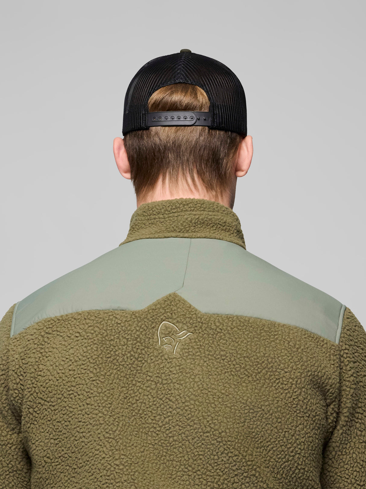 Norrøna /29 Snap Back Trucker Mesh Cap - Olive Night/Caviar Black