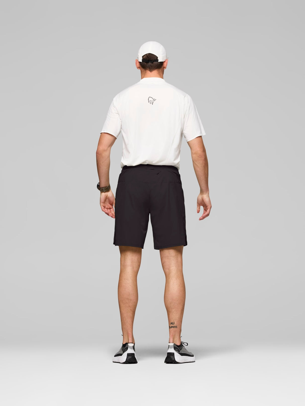 Norrøna Senja Flex1 9" Shorts (Men's) - Caviar - Black