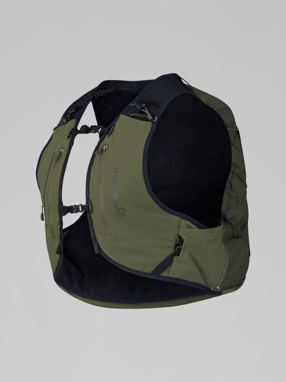 Norrøna Senja Econyl70 15L Pack - Olive Night