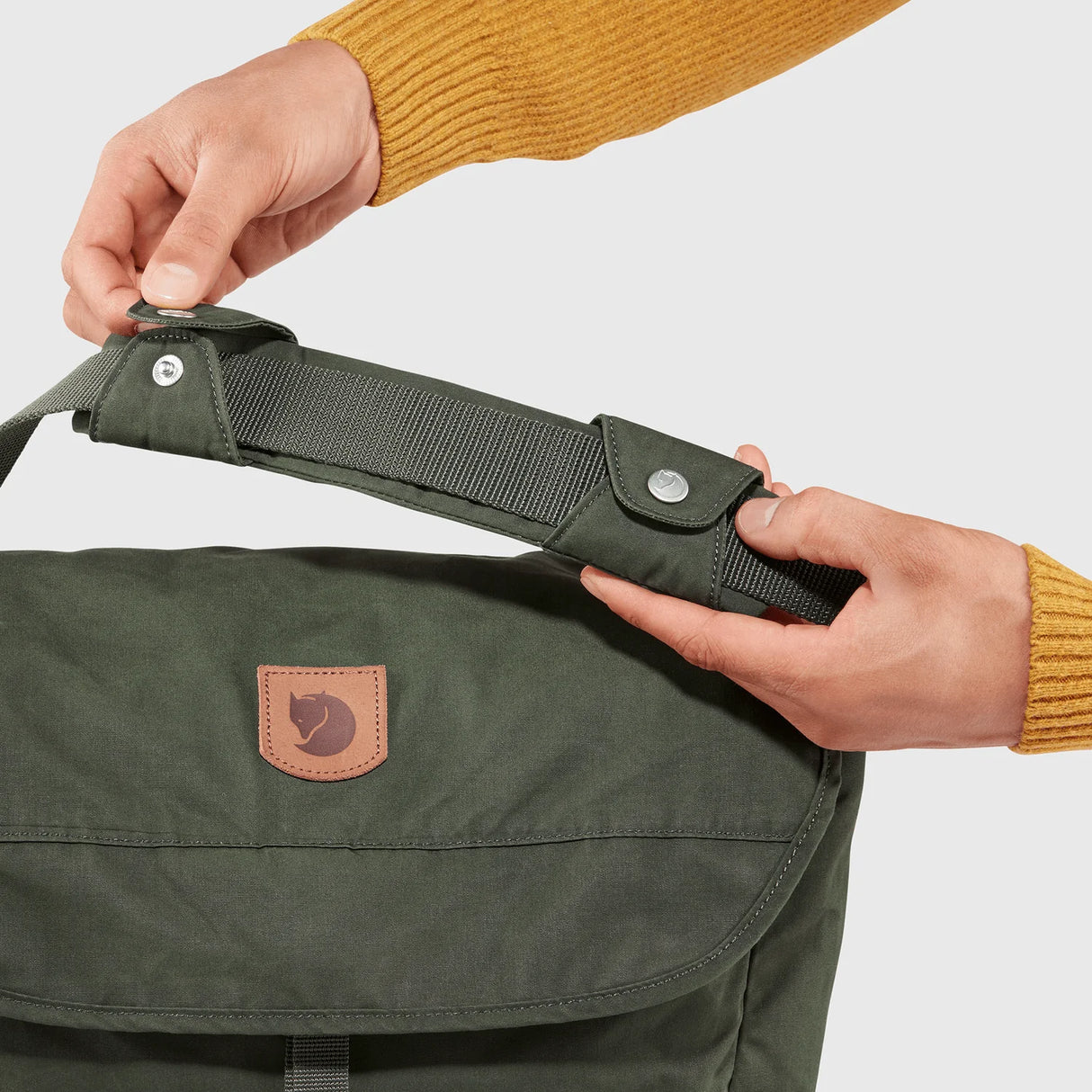Fjallraven Greenland Shoulder Bag - Dusk - Find Your Feet Australia Hobart Launceston Tasmania