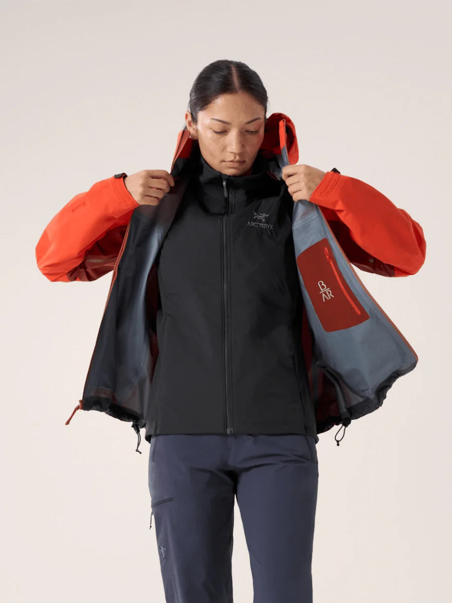 Arc'teryx Atom Jacket (Women's) - Black - Find Your Feet Australia Hobart Launceston Tasmania
