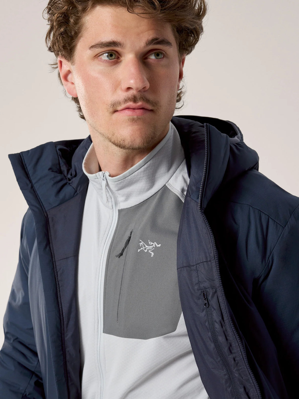 Arc'teryx Atom SV Hoody (Men's) - Black Sapphire