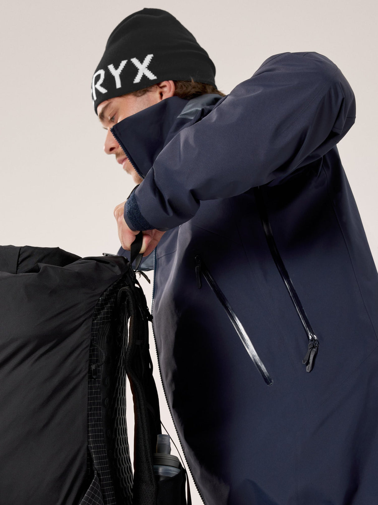 Arc'teryx Beta AR Jacket (Men's) - Black Sapphire
