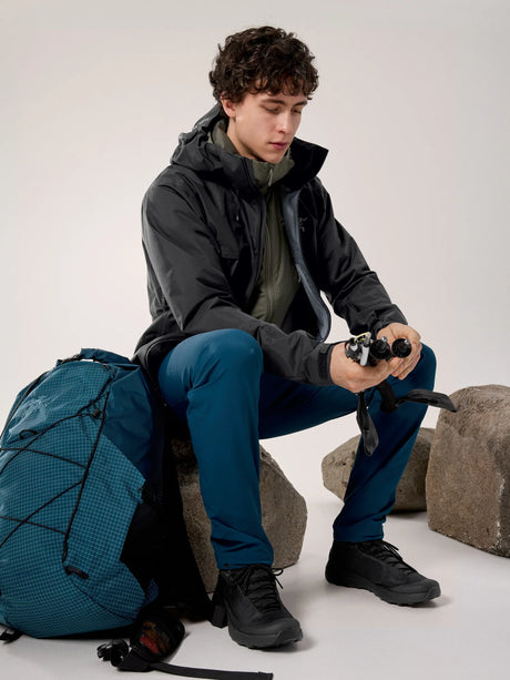 Arc'teryx Beta SL Jacket (Men's) - Black