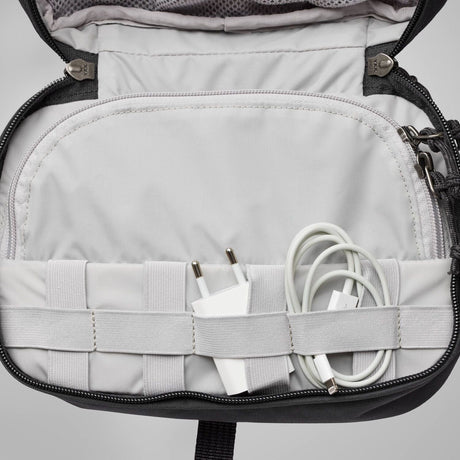Fjällräven Färden Necessity Bag - Coal Black
