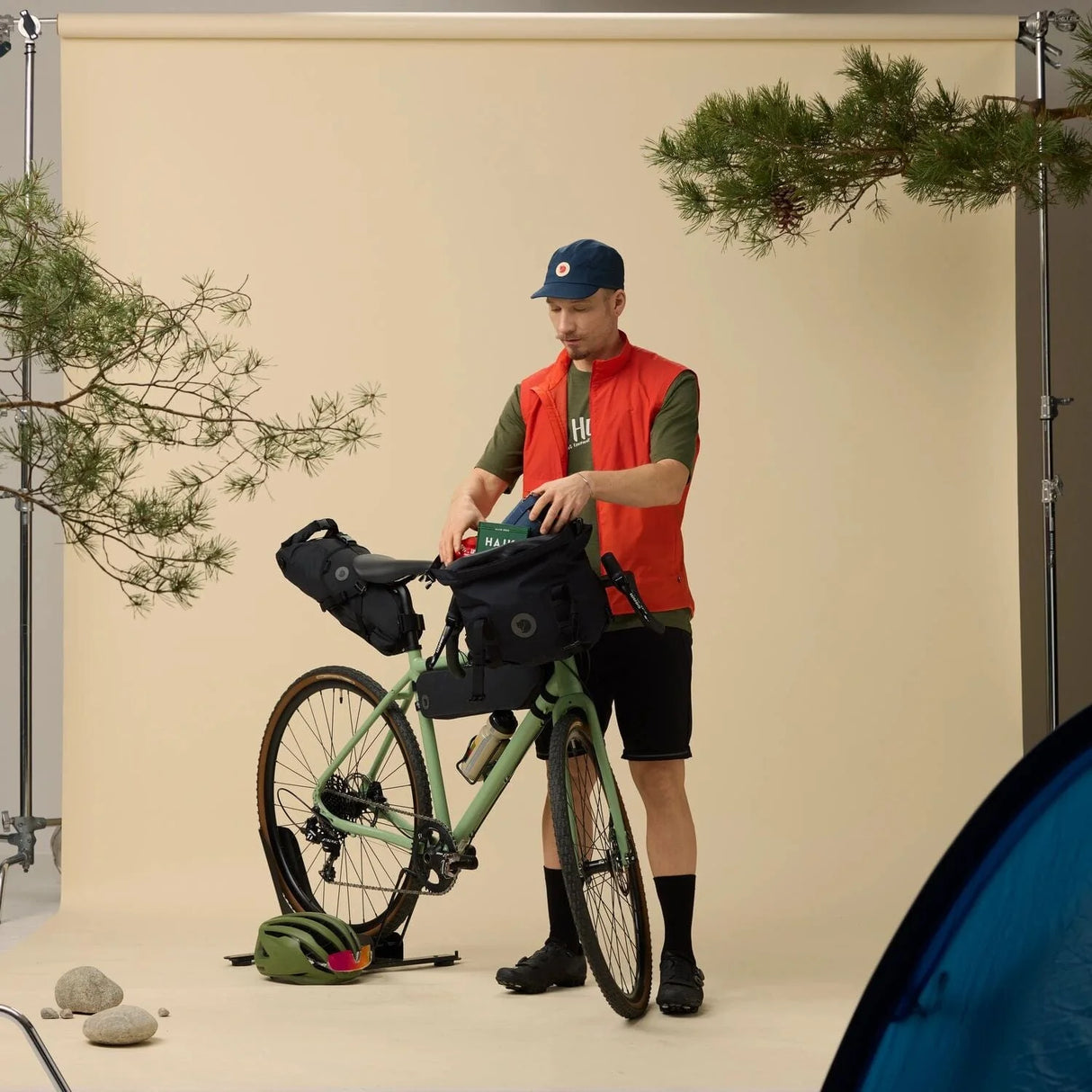 Fjällräven Hoja Handlebar Rolltop - Black - Find Your Feet Australia Hobart Launceston Tasmania