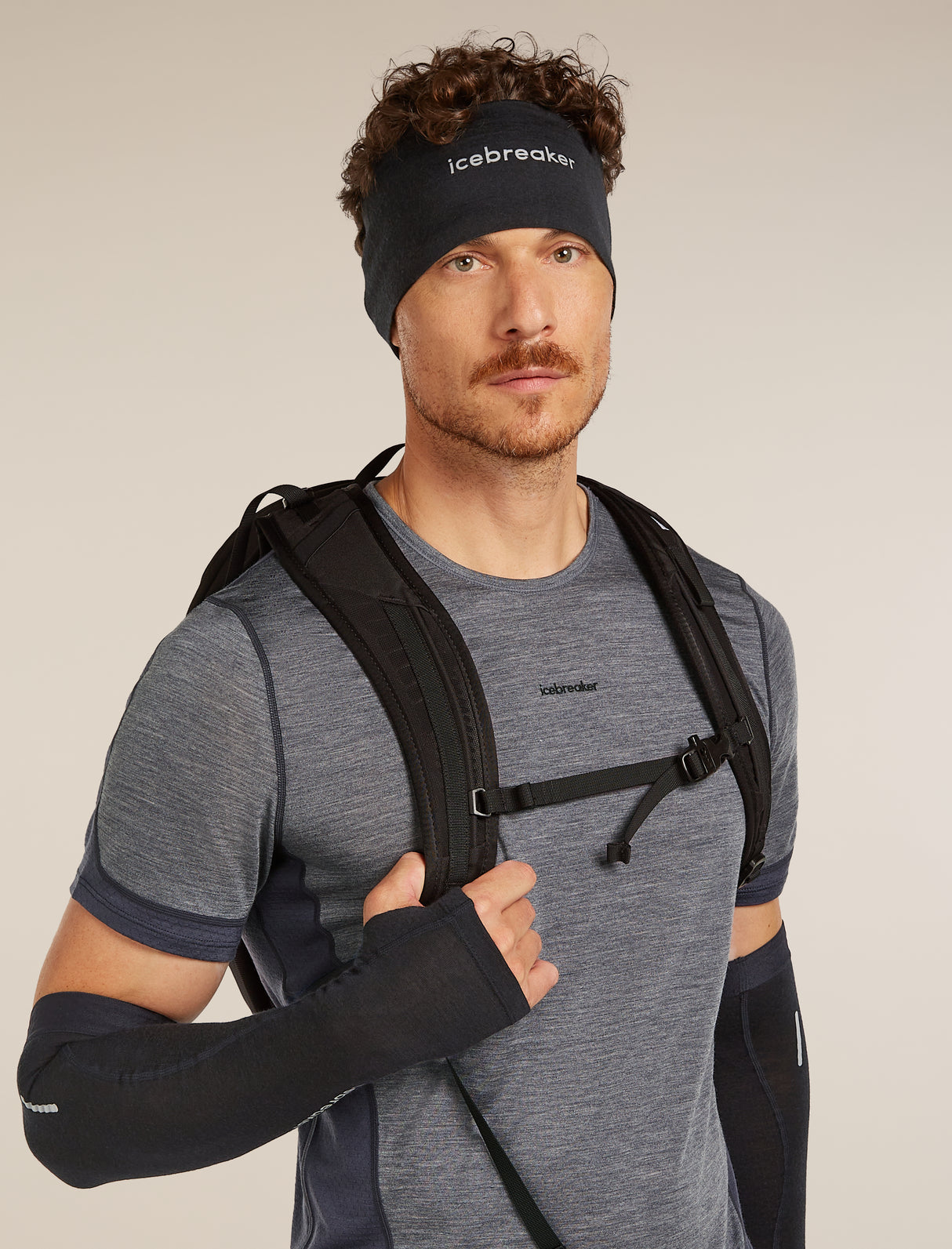 Icebreaker Merino 200 Oasis Headband (Unisex) - Black - Find Your Feet Australia Hobart Launceston Tasmania