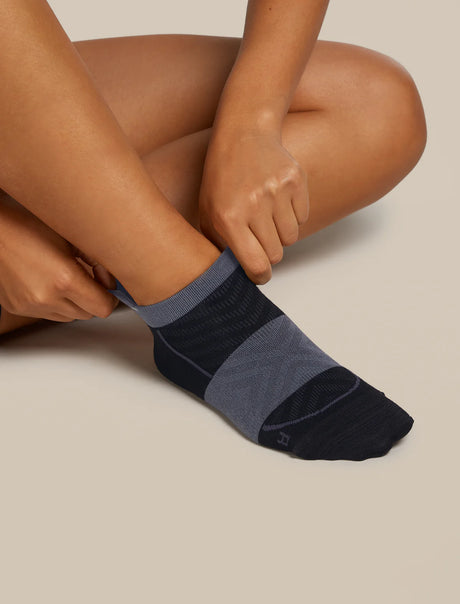 Icebreaker Merino Run+ Ultralight Micro Socks (Women's) - Obsidian/Black