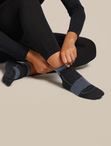 Icebreaker Merino Blend Run+ Ultralight Mini Socks (Women's) - Black/Graphite