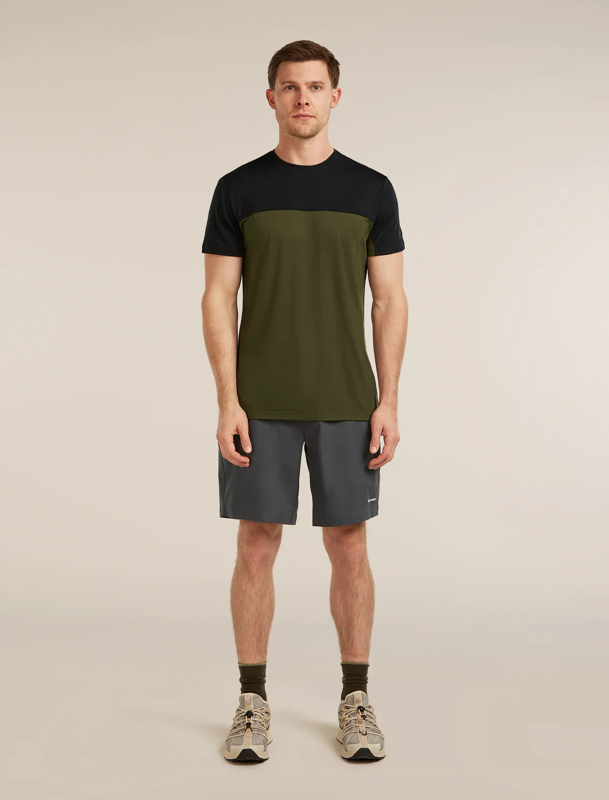 Icebreaker Merino Blend 125 Cool-Lite Sphere Short Sleeve Colour Block T-Shirt (Men's) - Dark Loden/Black