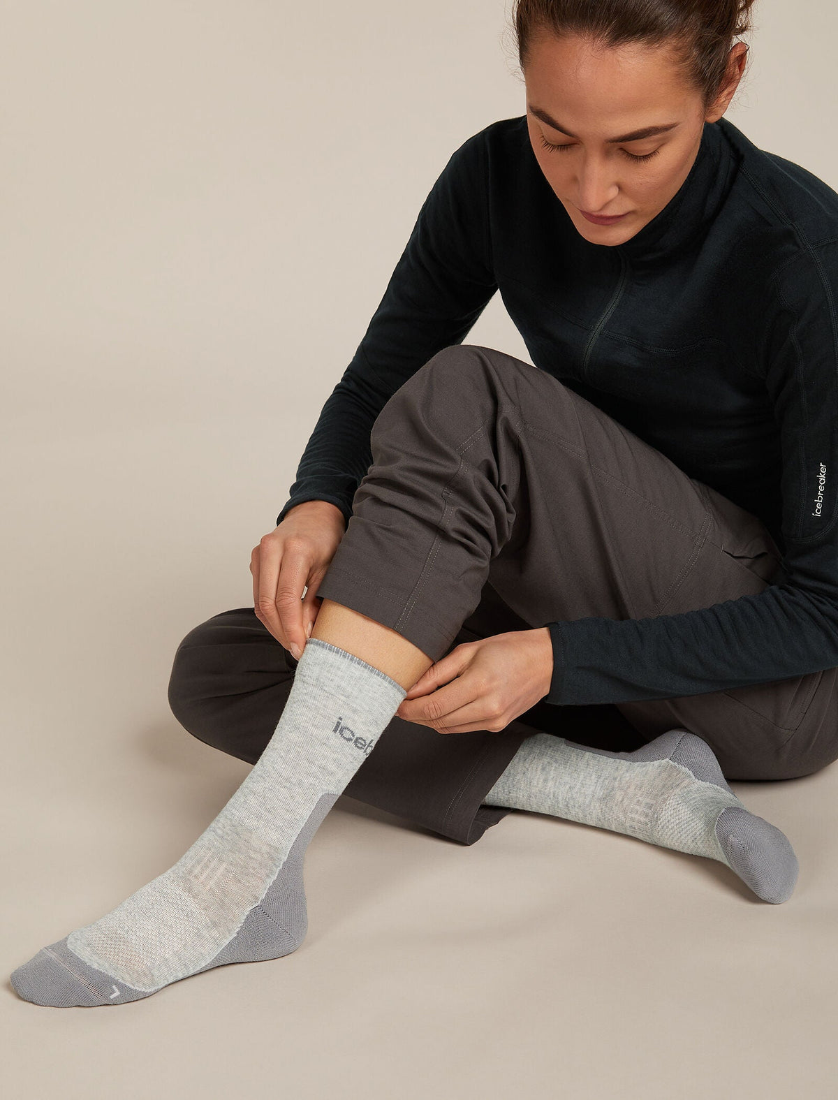  - Icebreaker Merino Hike+ Light Crew Socks (Women's) - Blizzard Heather/Alloy